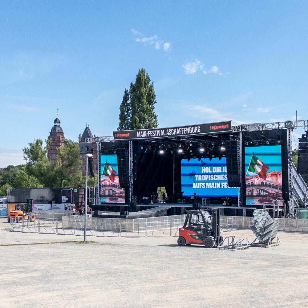 MainFestival-01
